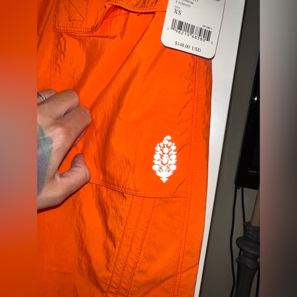 NWT FREE PEOPLE Movement In The Wildflowers Pants In Blood Orange - Picture 12 of 14